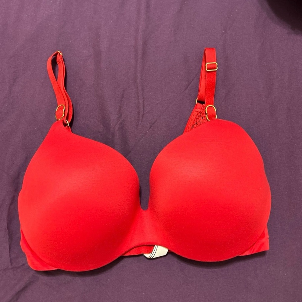 Victoria’s Secret Incredible Bra